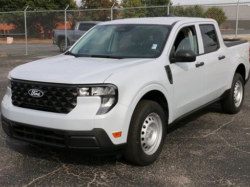 New 2025 Ford Maverick XL w/ Equipment Group 101A image 2