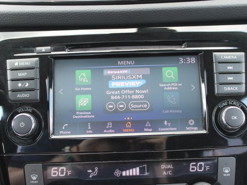 Used 2019 Nissan Rogue SV w/ Sun & Sound Touring Package AWD/4WD image 22