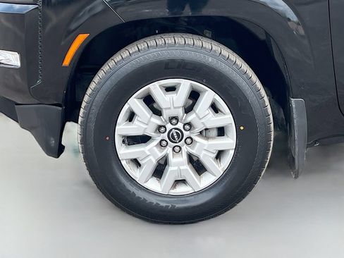 Used 2024 Nissan Frontier SV w/ SV Convenience Package RWD image 29