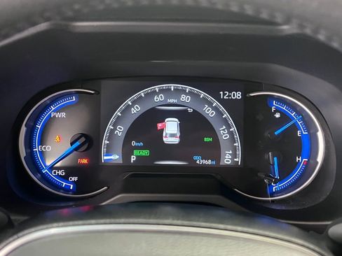 Used 2020 Toyota RAV4 XSE image 17