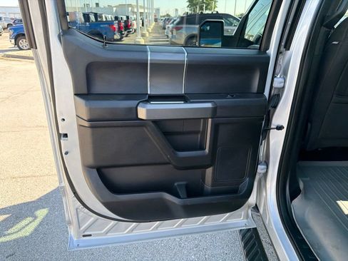 Used 2018 Ford F150 XLT w/ Equipment Group 302A Luxury AWD/4WD image 18