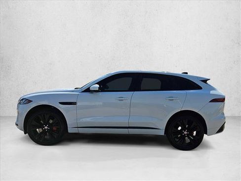 Used 2023 Jaguar F-PACE R-Dynamic S AWD/4WD image 8