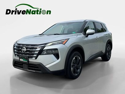 Used 2024 Nissan Rogue SV