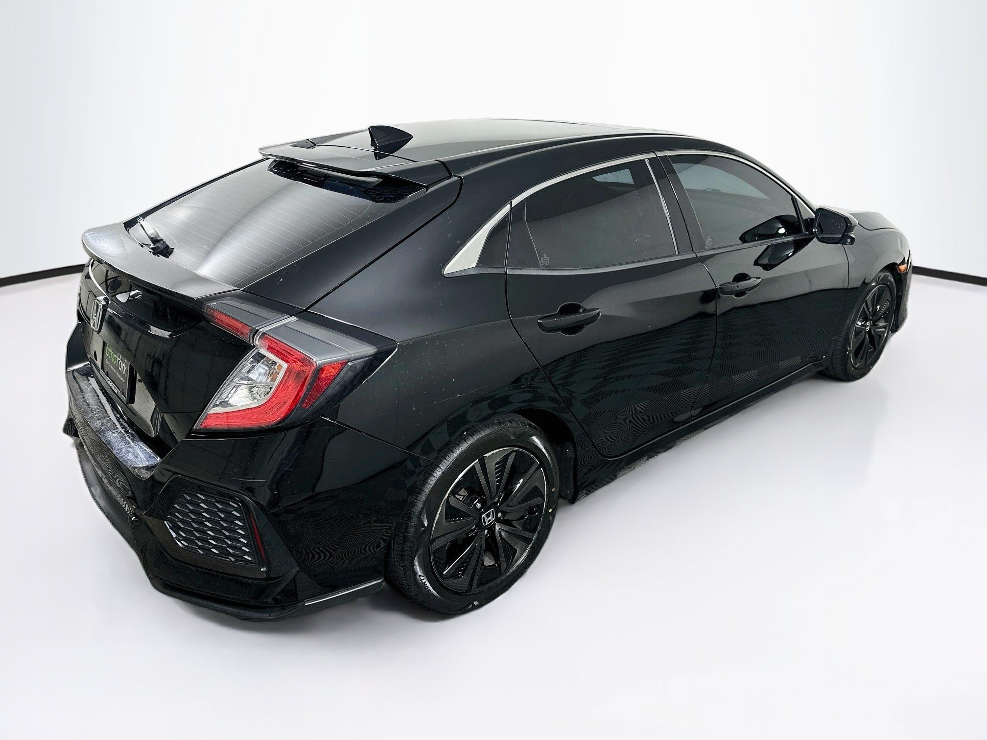 Used 2018 Honda Civic EX image 9