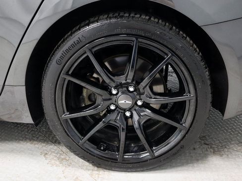 Used 2023 Genesis G70 2.0T image 20