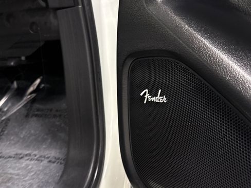 Used 2024 Nissan Frontier SV w/ SV Convenience Package image 29