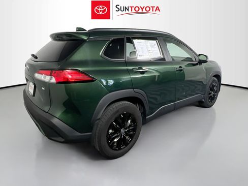 Used 2023 Toyota Corolla Cross LE FWD image 4