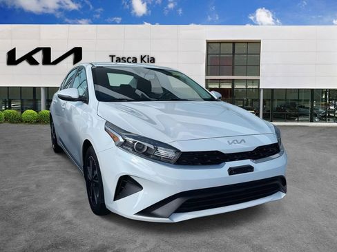 Used 2023 Kia Forte LXS w/ LXS Technology Package image 1