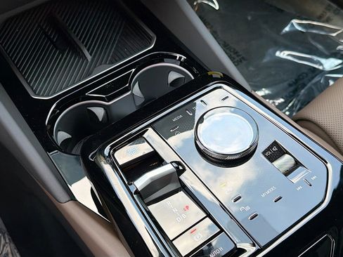 New 2026 BMW i5 eDrive40 image 29