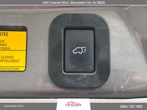 Used 2015 Toyota Sienna XLE image 27