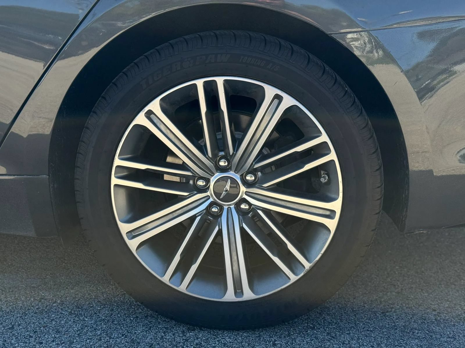 Used 2018 Genesis G80 3.8 w/ Option Group 03 AWD/4WD image 70