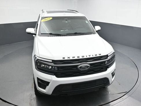 Used 2022 Ford Expedition Limited AWD/4WD image 21