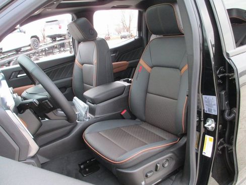 New 2026 GMC Canyon AT4 w/ Technology Plus Package AWD/4WD image 14