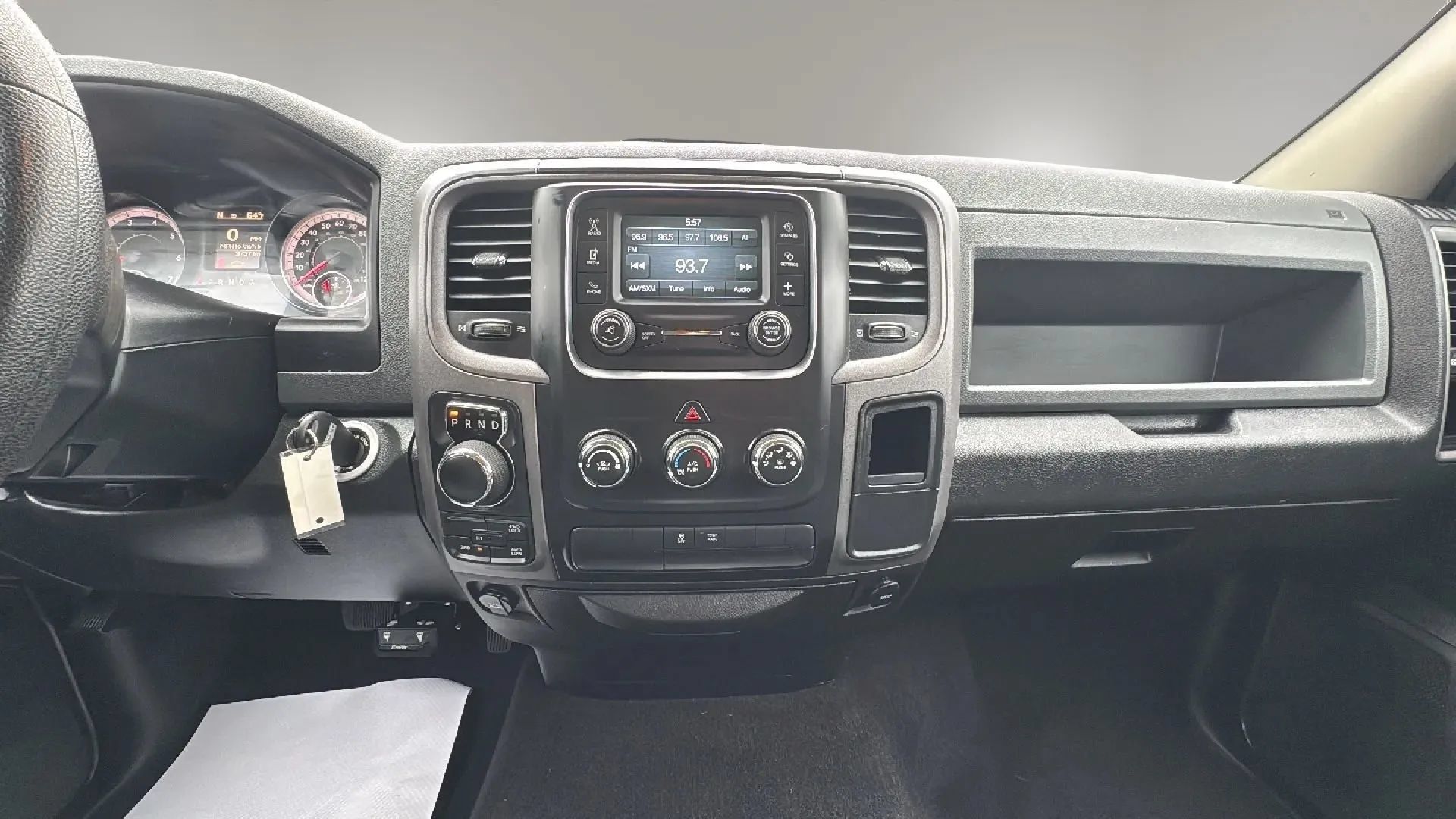 Used 2017 RAM 1500 Express w/ Express Value Package AWD/4WD image 22