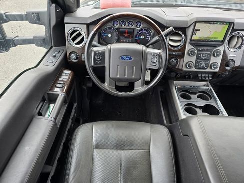 Used 2015 Ford F250 Platinum image 18