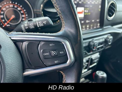 Certified 2020 Jeep Wrangler Unlimited Sahara AWD/4WD image 22