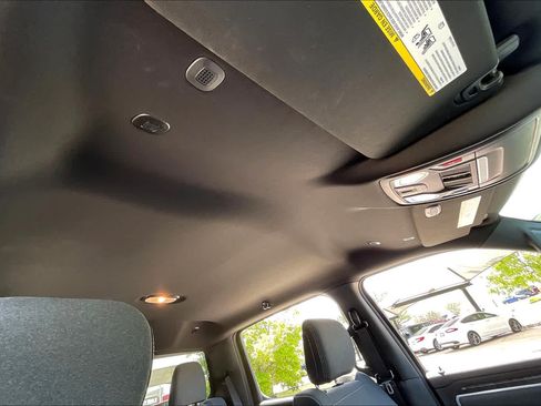 Used 2022 RAM 1500 Big Horn AWD/4WD image 14
