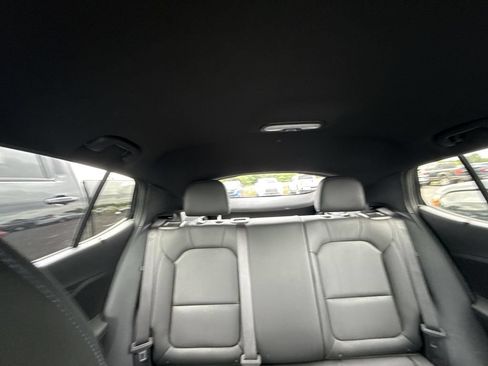 Certified 2025 Buick Envista Sport Touring FWD image 28