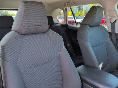 Certified 2024 Toyota RAV4 LE FWD image 7