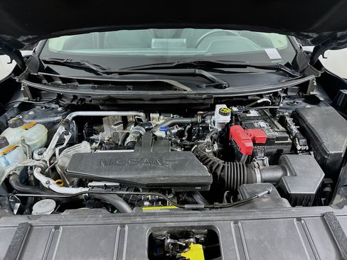 Used 2024 Nissan Rogue S AWD/4WD image 31
