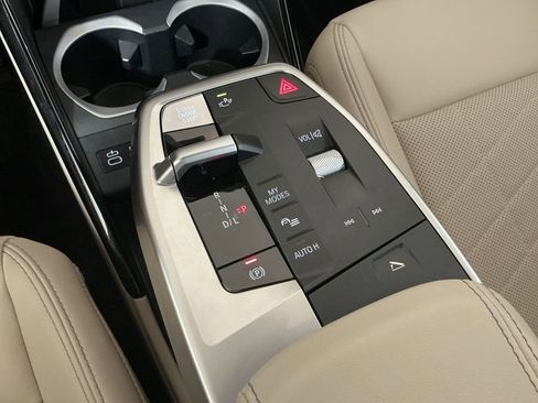 Certified 2025 BMW X1 xDrive28i w/ Convenience Package image 15