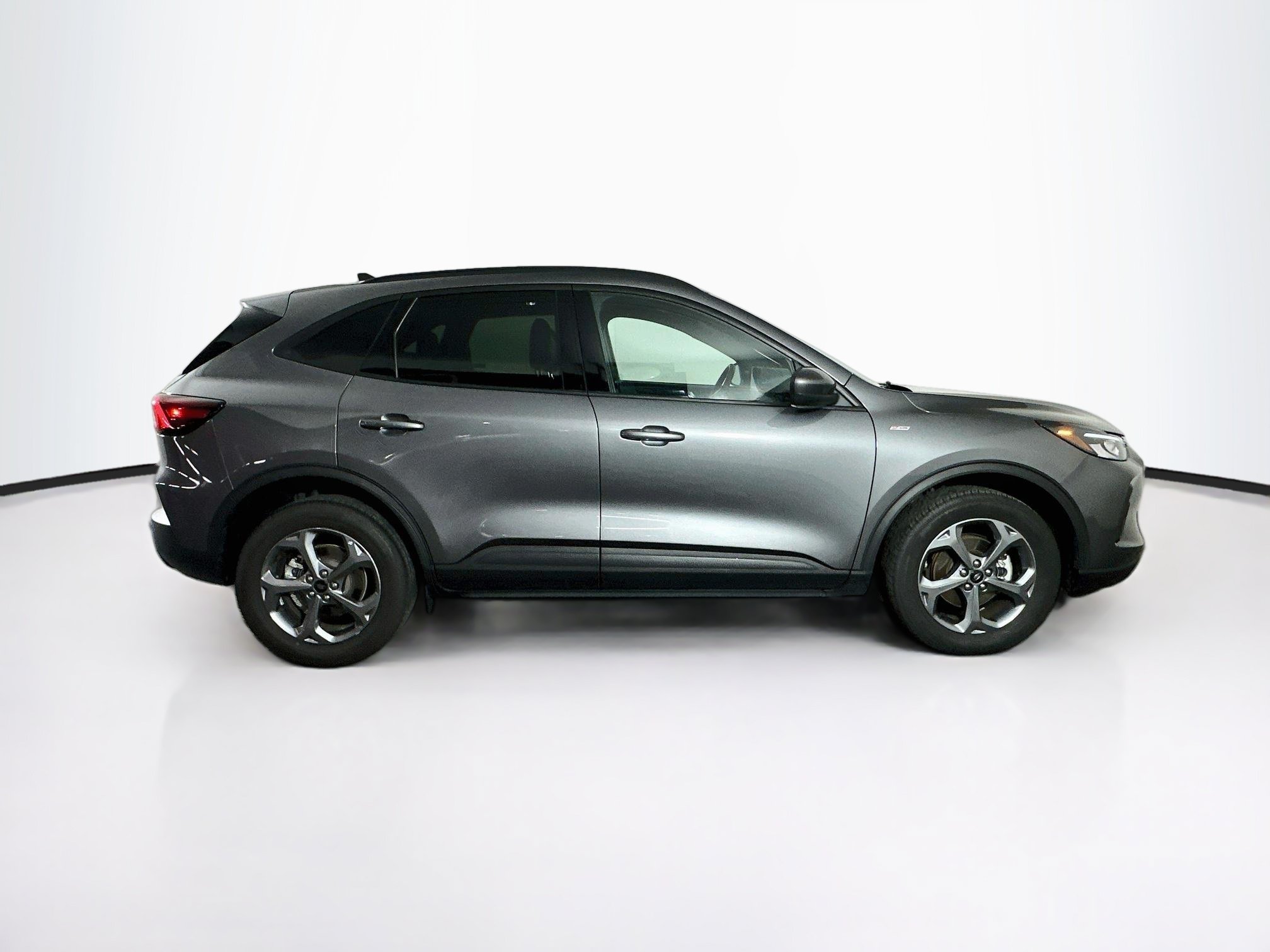 Used 2025 Ford Escape ST-Line Select AWD/4WD image 10