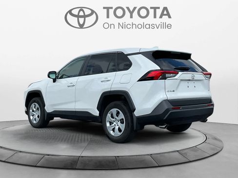 Used 2023 Toyota RAV4 LE FWD image 3