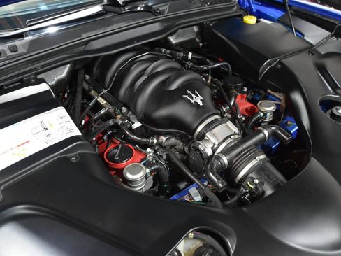 Used 2015 Maserati GranTurismo Convertible RWD image 51