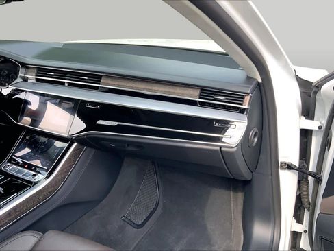 Used 2021 Audi A8 L 3.0T w/ Luxury Package AWD/4WD image 19