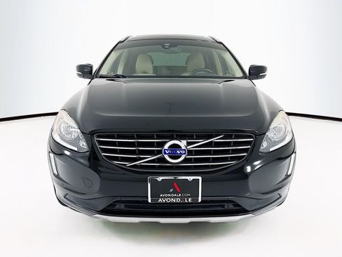 Used 2016 Volvo XC60 T5 Premier w/ Proximity Package FWD image 10