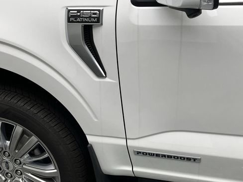 New 2025 Ford F150 Platinum w/ Equipment Group 703A Plus AWD/4WD image 37