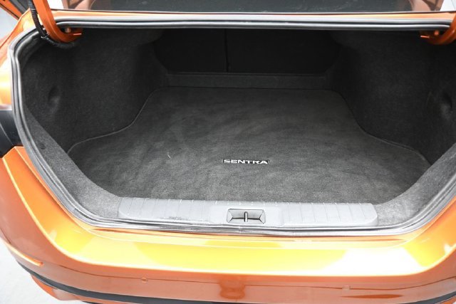 Used 2025 Nissan Sentra SR FWD image 23