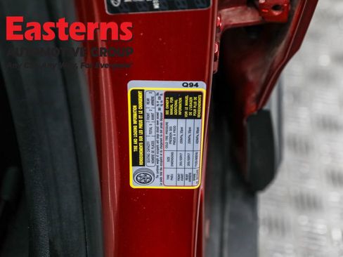 Used 2024 Hyundai Venue SEL image 36