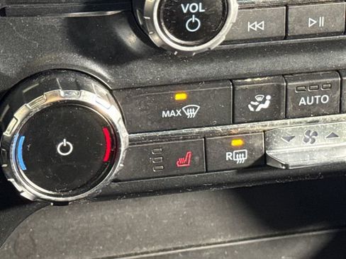 Used 2022 Ford F150 XLT w/ Equipment Group 302A High AWD/4WD image 41