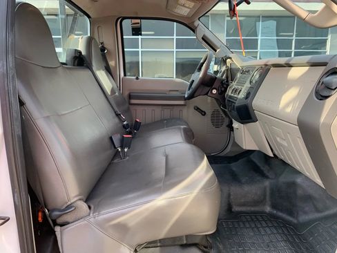Used 2010 Ford F250 XL image 20