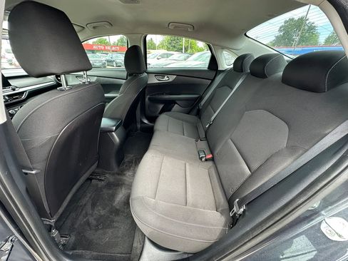 Used 2021 Kia Forte Sedan FWD image 17