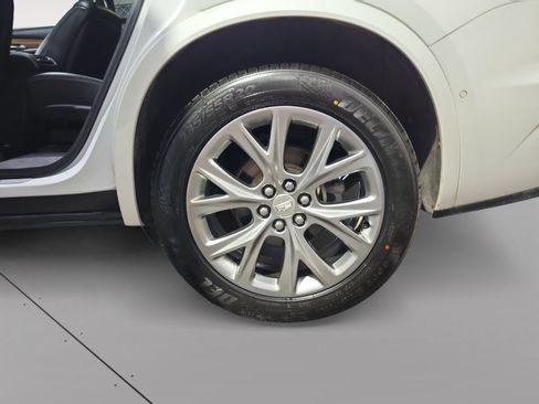 Used 2020 Cadillac XT6 Sport w/ Platinum Package AWD/4WD image 15