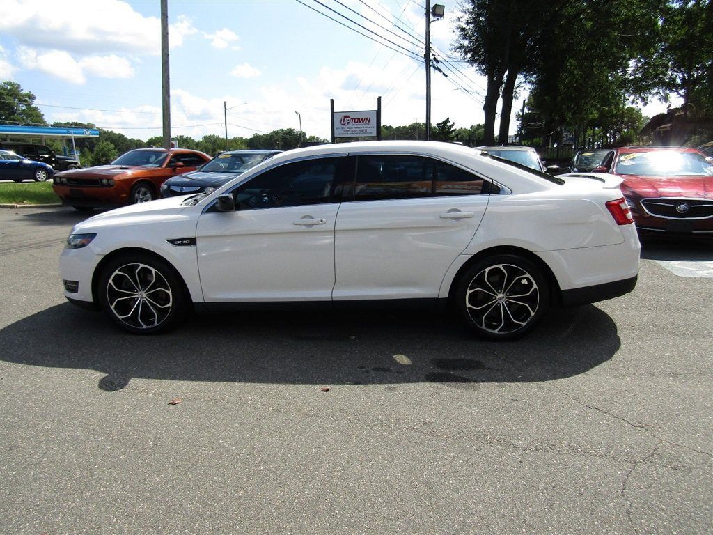 Used 2016 Ford Taurus SHO w/ Equipment Group 401A AWD/4WD image 4