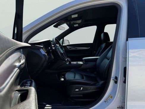 Used 2023 Cadillac XT6 Luxury FWD image 19