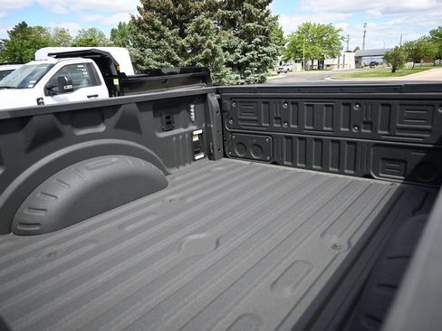 New 2026 Ford F250 Lariat w/ Black Appearance Package AWD/4WD image 28