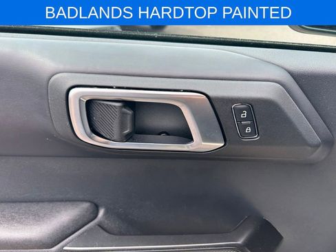 Certified 2025 Ford Bronco Badlands AWD/4WD image 11