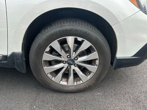 Used 2017 Subaru Outback 2.5i Touring w/ Popular Package #5A image 13