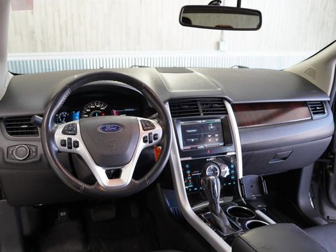 Used 2012 Ford Edge Limited image 10