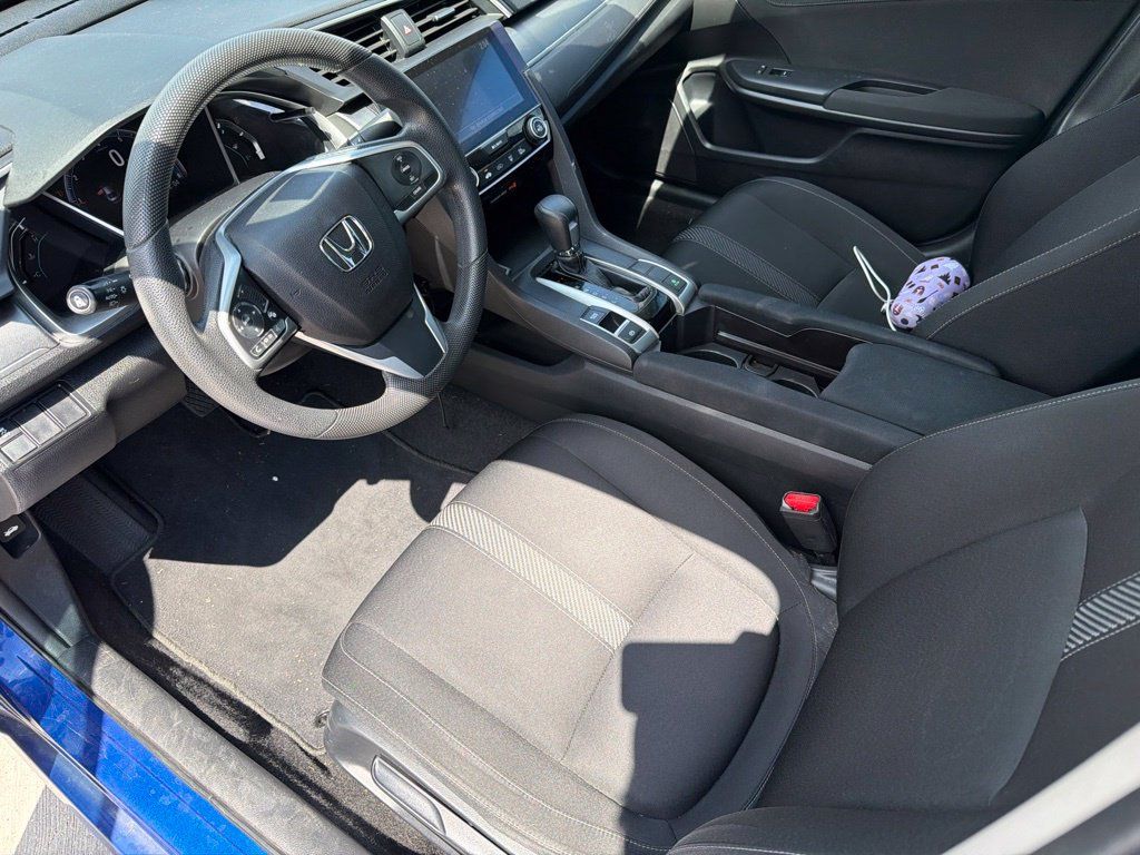 Used 2018 Honda Civic EX image 6