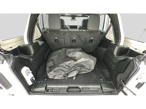Used 2025 Jeep Wrangler Unlimited Sport AWD/4WD image 22