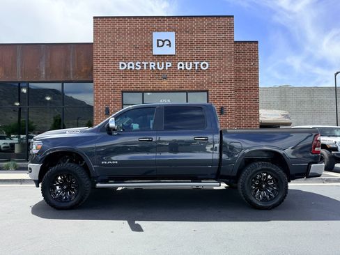 Used 2019 RAM 1500 Laramie w/ Trailer Tow Group AWD/4WD image 4