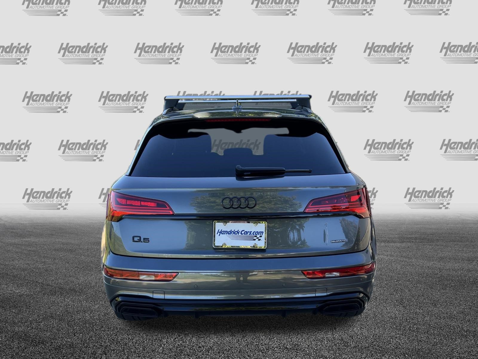Used 2024 Audi Q5 e Prestige AWD/4WD image 8