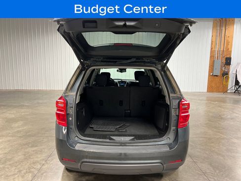 Used 2017 Chevrolet Equinox LT w/ Convenience Package FWD image 11