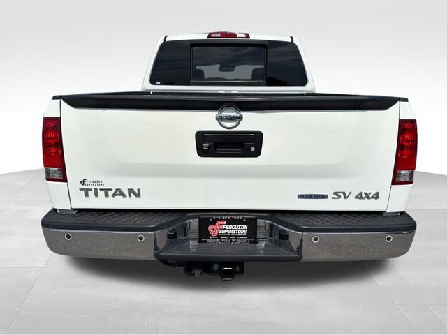 Used 2014 Nissan Titan SV w/ SV Value Truck Package AWD/4WD image 6
