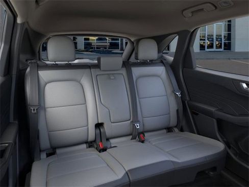 New 2026 Ford Escape SE w/ Class II Trailer Tow Package image 11